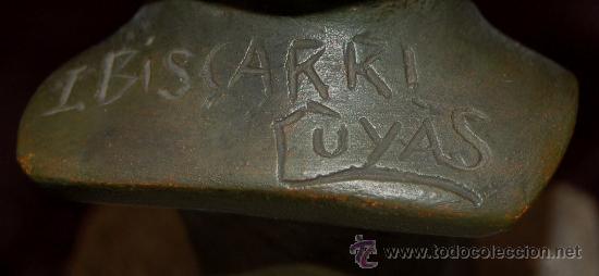 Arte: Busto de niño en terracota patinada. Aproximadamente años 30-40s. Firmado Biscarri Cuyàs (catalan). - Foto 14 - 26529144